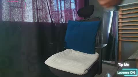 Snapshot of paul_evanss chatting on May 14, 2026, 3:41 pm Paul online show from May 14, 2026, 3:41 pm