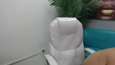 PAUL online show from October 16, 2025, 1:12 pm