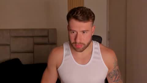 PAUL ROGER online show from January 21, 2025, 12:04 am