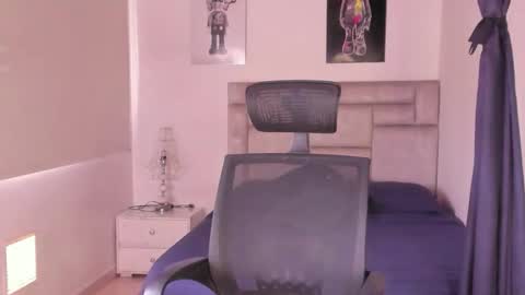 PAUL ROGER online show from March 24, 2026, 8:47 pm