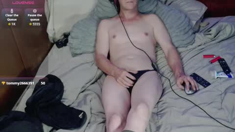 paula__ts online show from January 14, 2026, 4:07 am