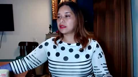 PAULA online show from January 26, 2025, 3:59 am