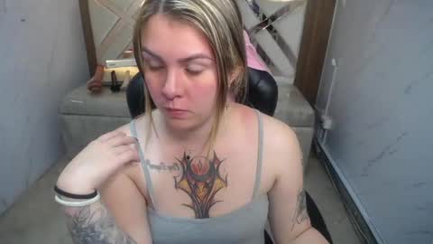 Paula online show from April 16, 2026, 12:50 pm