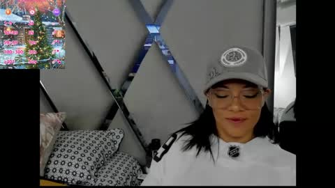 Paula online show from December 15, 2024, 10:15 pm