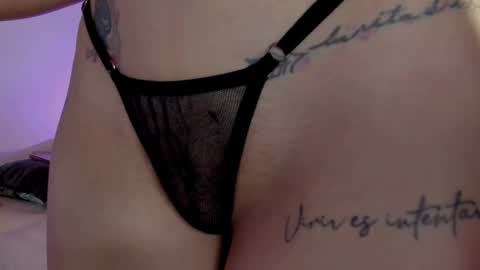 Paula perez - online show from January 29, 2025, 6:12 am