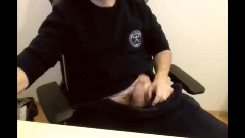Snapshot of paulbazo83 chatting on February 17, 2026, 12:12 pm paulbazo83 online show from February 17, 2026, 12:12 pm