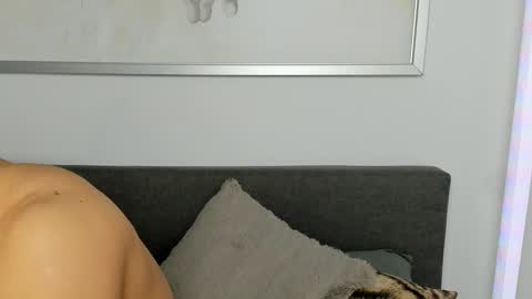 paulblack021 online show from February 6, 2025, 3:37 am