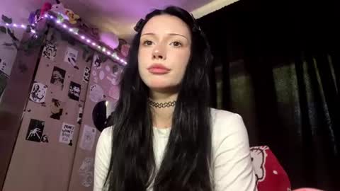 Snapshot of pauleneschaaf chatting on July 27, 2026, 6:20 am Mia online show from July 27, 2026, 6:20 am