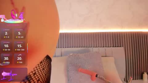 pauletejohnson online show from October 7, 2025, 3:04 am