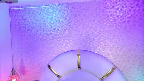 Paulina  online show from October 6, 2025, 7:11 pm