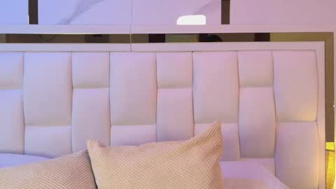 Paulina  online show from February 15, 2026, 7:21 pm