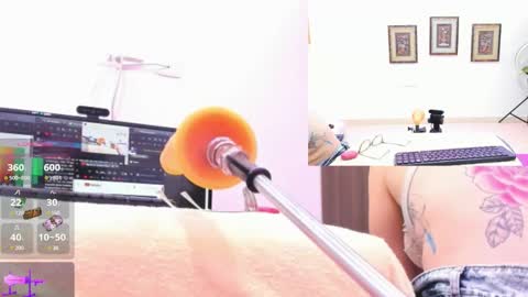 Paulina Davis  online show from January 18, 2025, 3:31 am