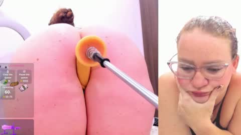 Paulina Davis  online show from February 4, 2025, 6:36 am