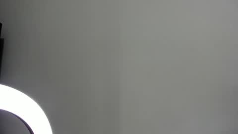 paulina lux online show from December 20, 2025, 7:10 pm