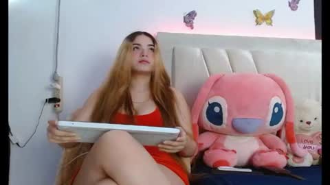 Snapshot of paulina_quintero18 chatting on July 21, 2026, 5:37 pm Pau online show from July 21, 2026, 5:37 pm
