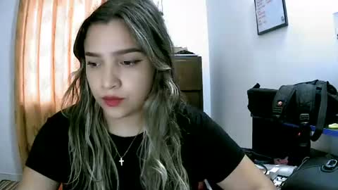 Snapshot of paulina_x_x chatting on June 14, 2026, 10:56 pm paulina_x_x online show from June 14, 2026, 10:56 pm