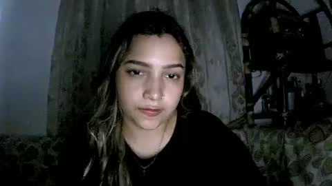 Snapshot of paulina_x_x chatting on June 28, 2026, 6:19 am paulina_x_x online show from June 28, 2026, 6:19 am