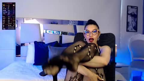 Paulina online show from February 16, 2025, 1:38 pm