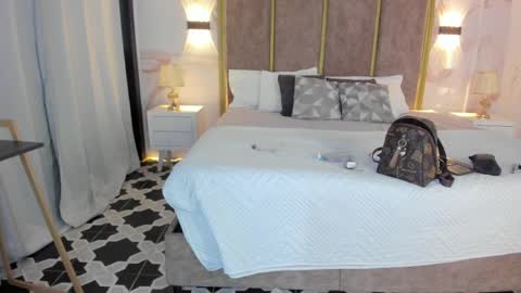 Paulina online show from March 31, 2026, 11:43 am