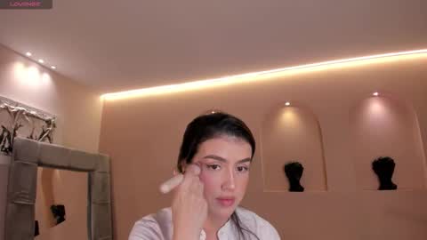 Paulina Santos  online show from February 1, 2026, 5:44 pm