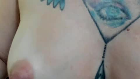 Snapshot of paulinches_love chatting on August 8, 2026, 7:05 pm Paulinches online show from August 8, 2026, 7:05 pm