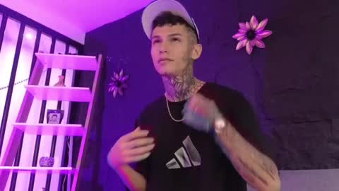 Paulo online show from February 20, 2026, 7:25 pm