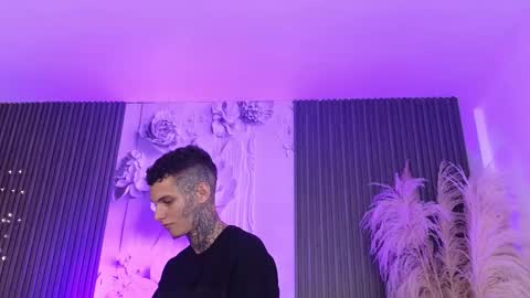 Paulo online show from February 22, 2026, 5:40 am