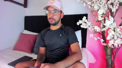 Snapshot of paulodasilva_ chatting on May 2, 2026, 12:10 pm Paulo Da Silva online show from May 2, 2026, 12:10 pm