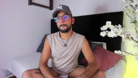 Snapshot of paulodasilva_ chatting on June 1, 2026, 8:43 pm Paulo Da Silva online show from June 1, 2026, 8:43 pm