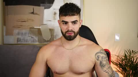 Paul Phoenix online show from April 21, 2026, 2:26 am