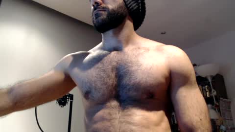 Snapshot of paulripped chatting on July 1, 2026, 4:14 am Paul online show from July 1, 2026, 4:14 am