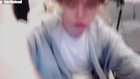 pawclaw online show from April 18, 2026, 10:54 pm