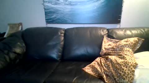 pawgkiller online show from September 26, 2025, 2:26 am