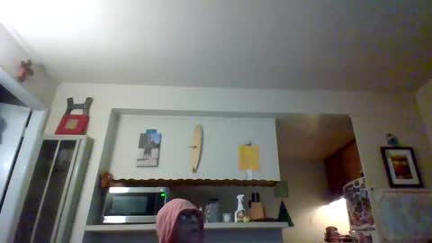 pawgkiller online show from November 10, 2025, 2:43 am