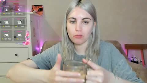 Allisses online show from April 23, 2026, 8:35 am