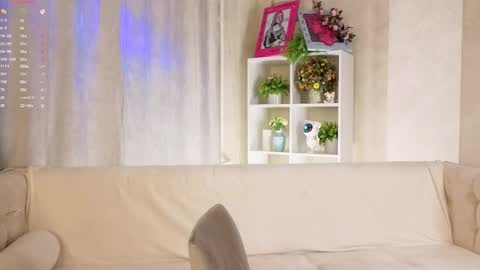 Beautiful Mila online show from February 3, 2026, 2:53 am