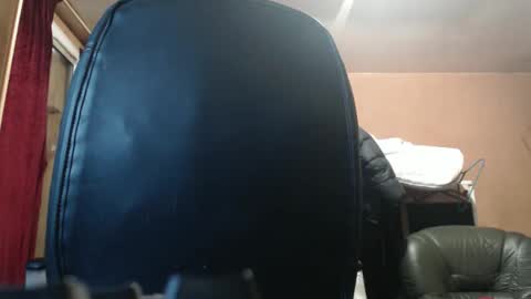 pc8474408 online show from November 26, 2025, 11:22 am