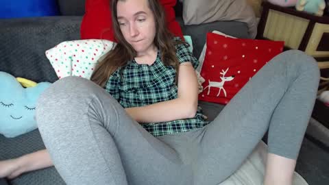 FOUNTAIN SQUIRT online show from December 31, 2024, 10:48 am