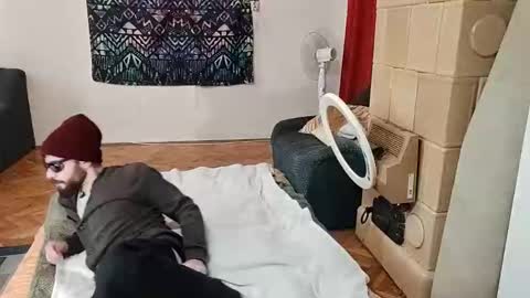 Snapshot of peacefulness93 chatting on October 7, 2025, 9:39 am peacefulness93 online show from October 7, 2025, 9:39 am