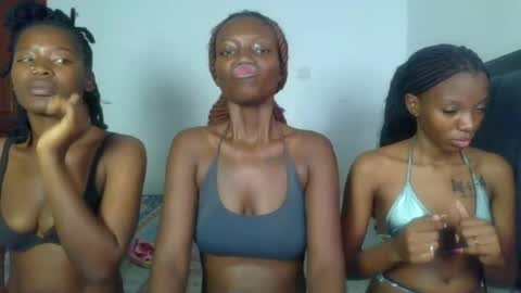peach_ebonny online show from June 25, 2026, 5:34 am