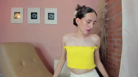 peach tyron online show from January 14, 2025, 11:16 pm