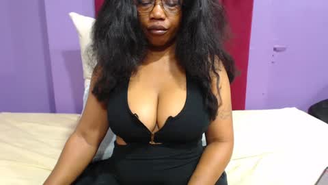 Snapshot of peachassxx chatting on June 14, 2026, 5:31 am peachy online show from June 14, 2026, 5:31 am