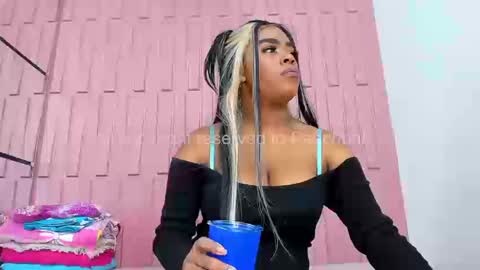 Briana online show from September 19, 2025, 2:07 pm