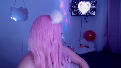 Snapshot of peacherry_ chatting on January 15, 2025, 2:06 am peacherry_ online show from January 15, 2025, 2:06 am