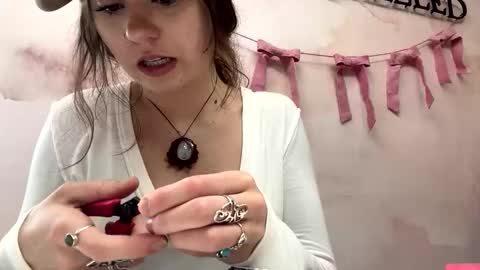 Snapshot of peachesncreampiezz chatting on May 2, 2026, 6:57 pm peachesncreampiezz online show from May 2, 2026, 6:57 pm