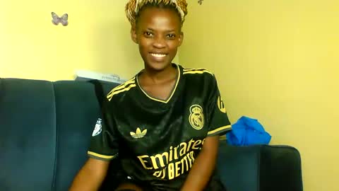 peachie online show from September 12, 2025, 12:11 am