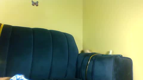 peachie online show from November 30, 2025, 12:47 am