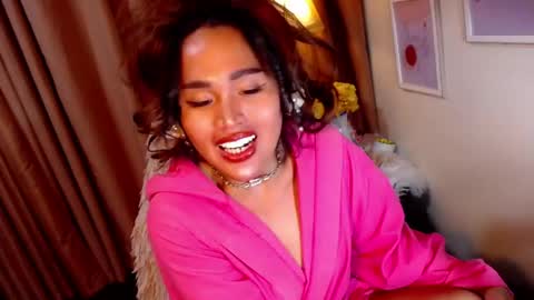 Angel Creamdensada online show from April 21, 2026, 3:57 am