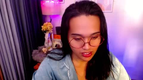Snapshot of peakaboo_xx chatting on July 23, 2026, 9:46 pm Angel Creamdensada online show from July 23, 2026, 9:46 pm