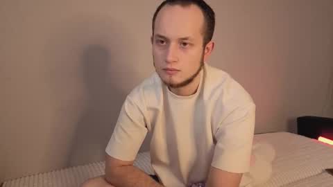 Rina and Max online show from March 5, 2026, 9:05 am